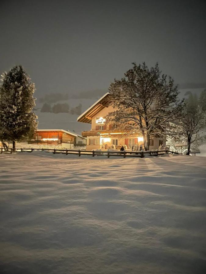 Garni Bergblick Hotel Braies  Kültér fotó